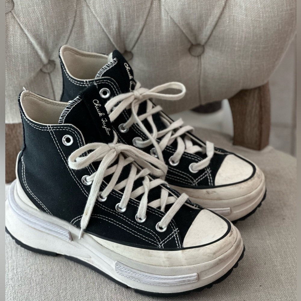 Converse chunky platforms